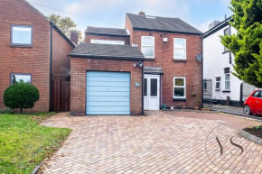 4Bed Family Home Jacuzzi Games Room Parking